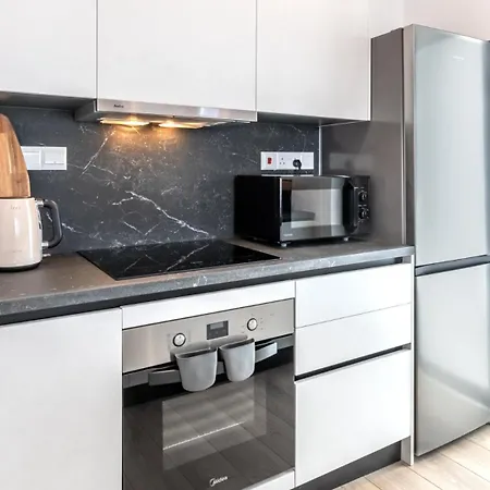 Aden I Apartment